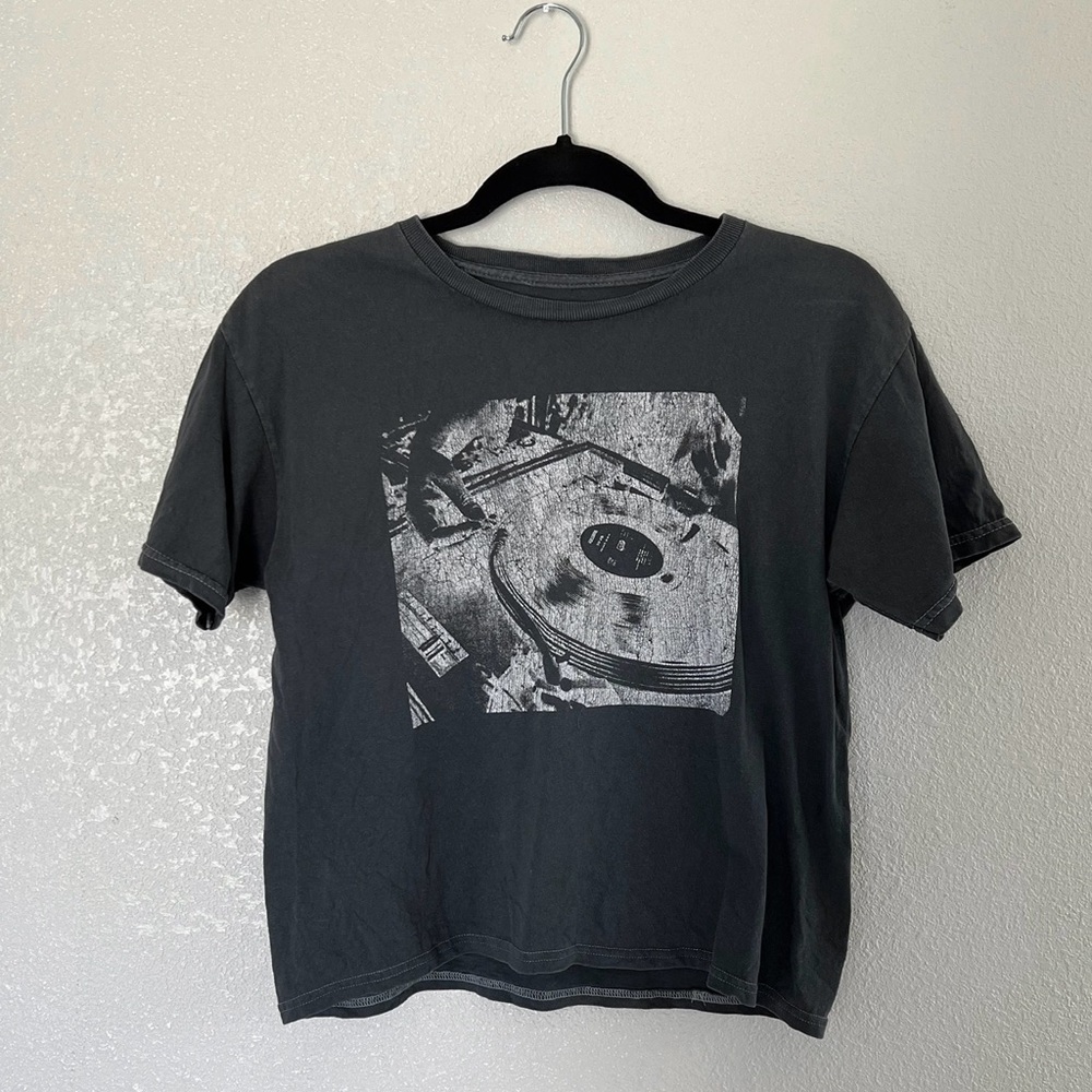 Record Player Baby Crop Top Tee